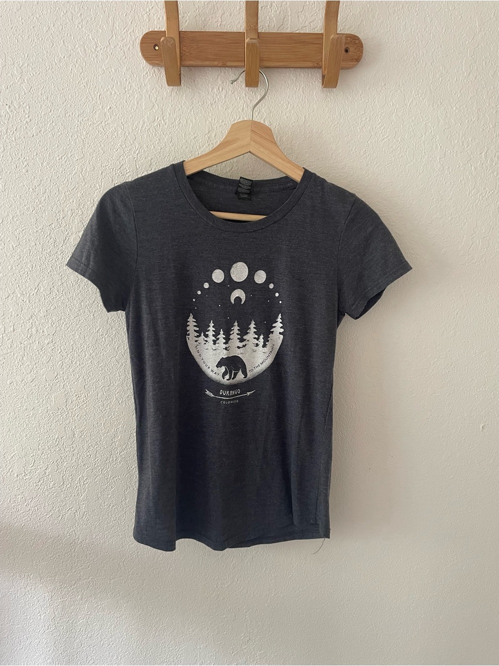 Anvil Tri-Blend m Cotton Blend Durango Colorado Mountains Navy Graphic T-Shirt S